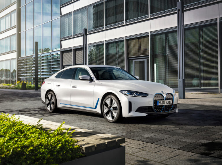 2023 BMW i4 eDrive40