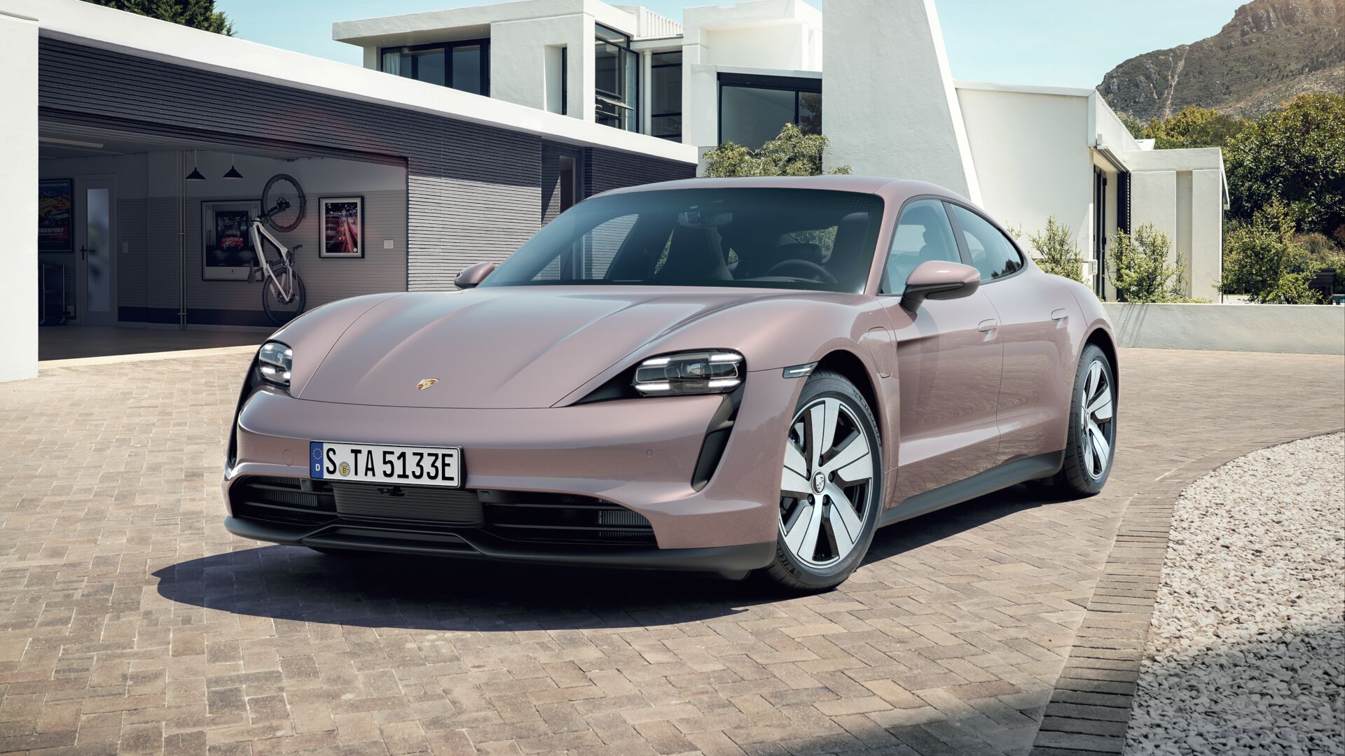 Porsche Taycan Base | Clean Charge Network