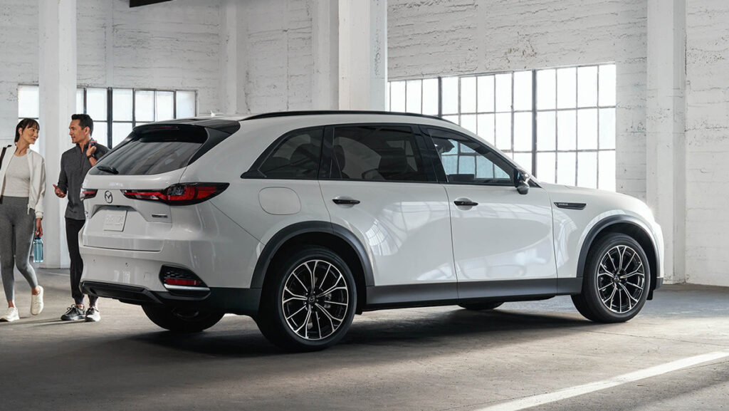 2025 Mazda CX-70 Plug-In Hybrid